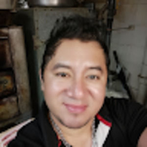 Meet your Posher, Carlos